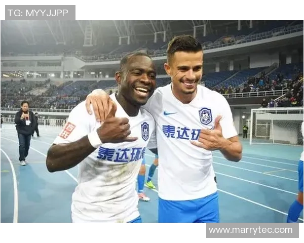 西安足球队团队协作引发热议球迷对战术配合的不同看法与期待